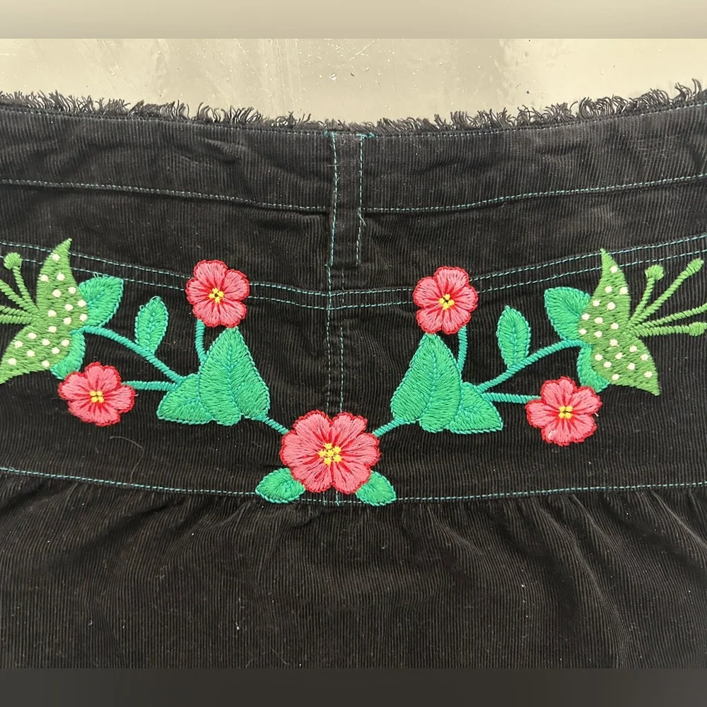 Miss Me Black Embroidered Corduroy Skirt with Floral & Bird Motifs - Picture 10 of 10